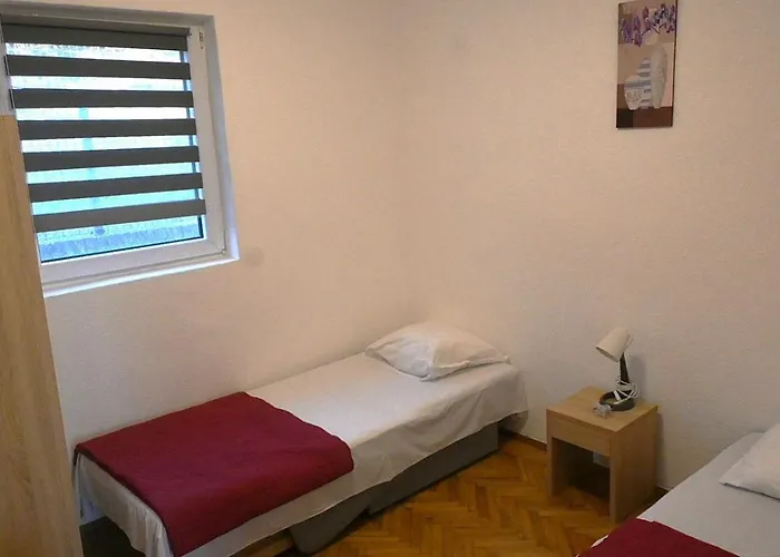 Vivana House